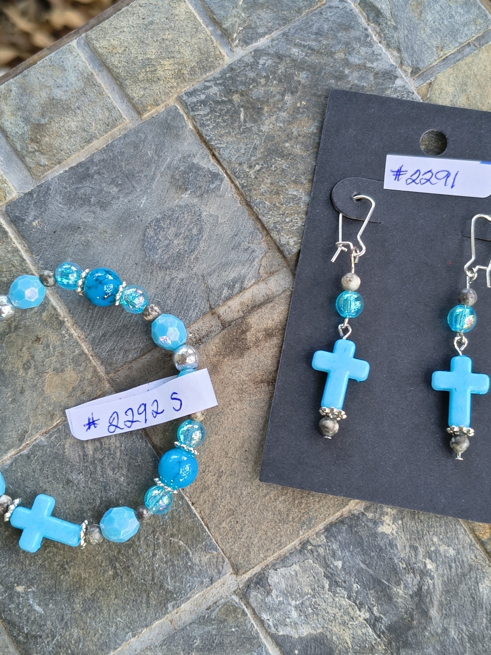 Turquoise Cross Bead Bracelet and Earrings Set - Blue